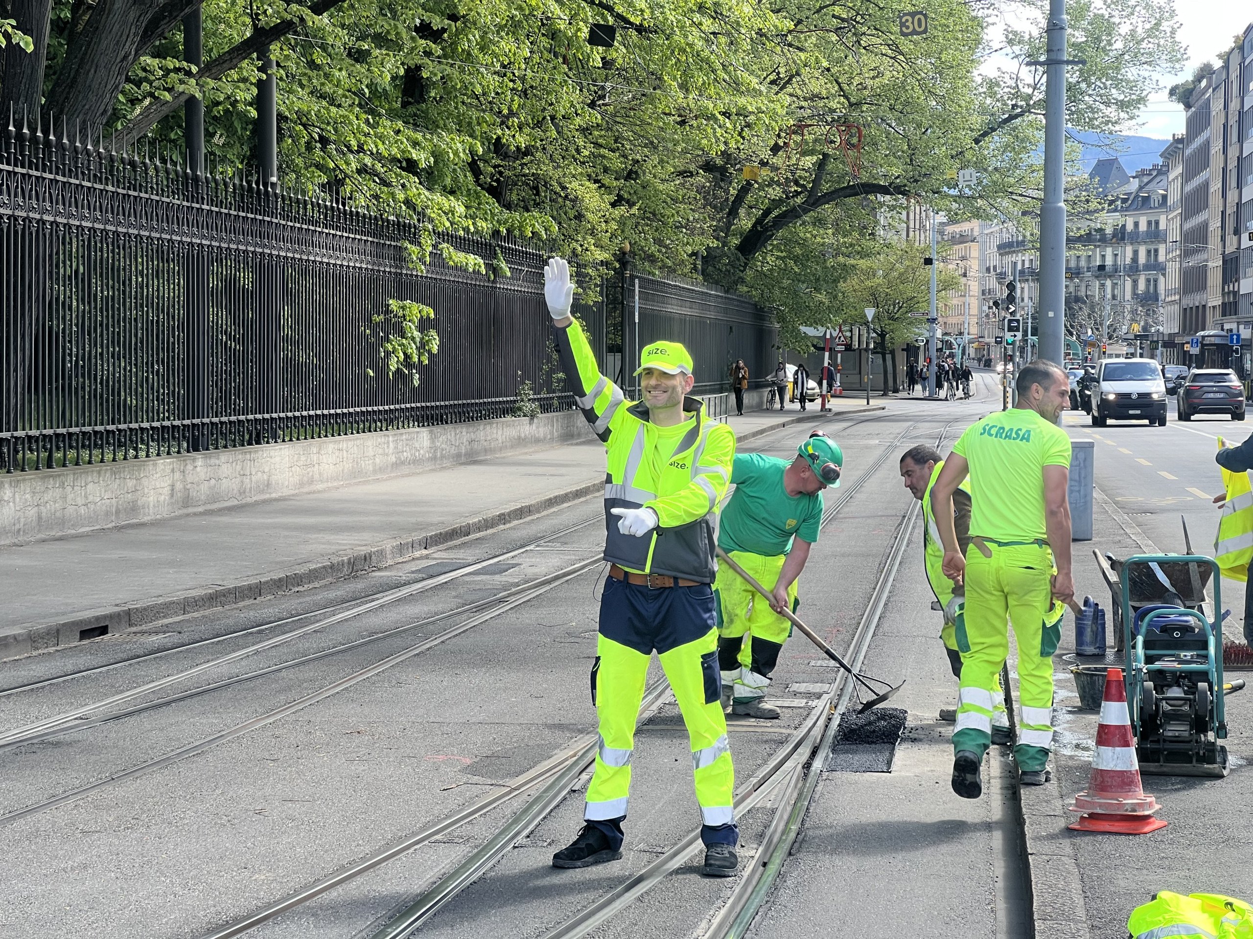 Surveillance de chantier à la Place Neuve